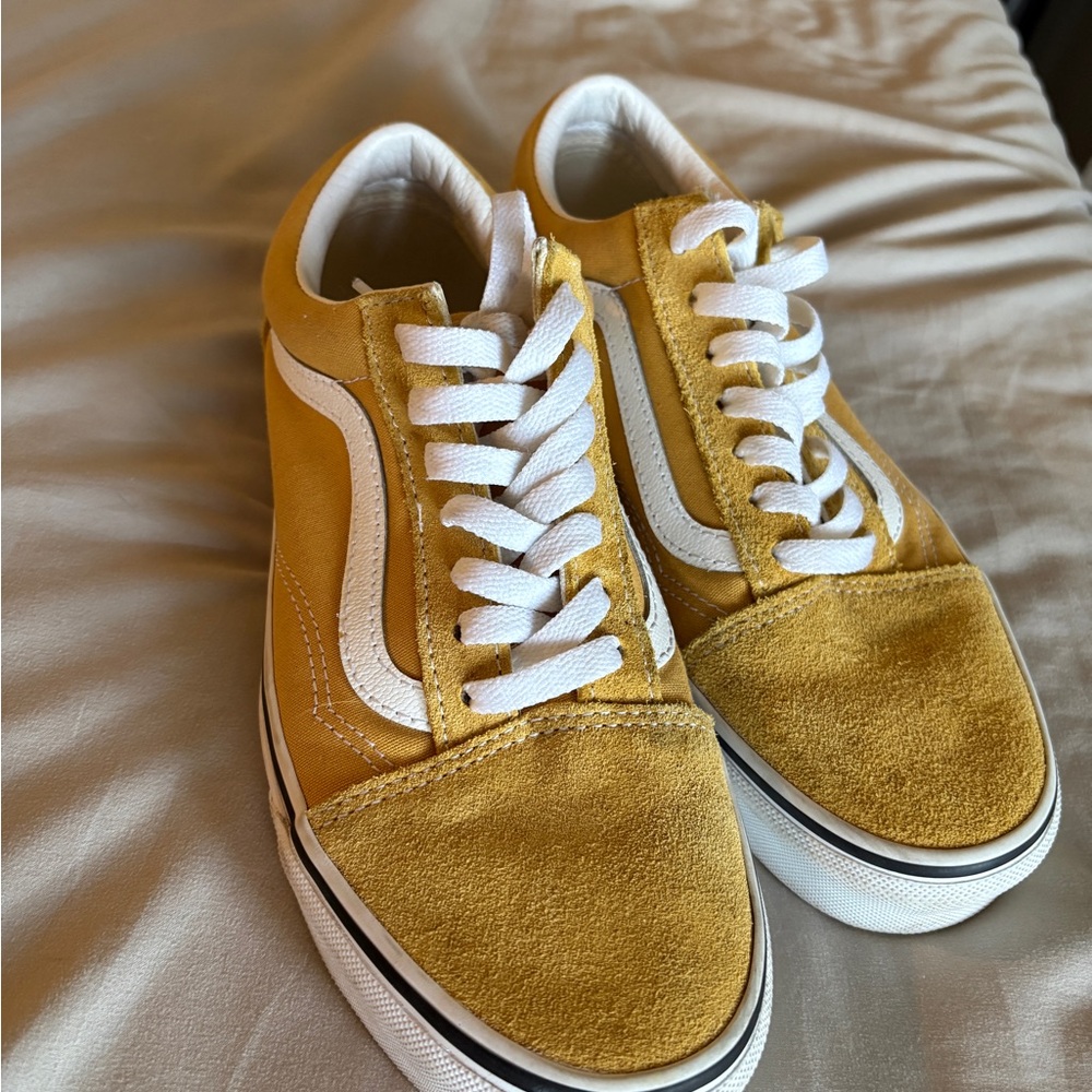 Vans Sneakers Mustard Yellow Women’s Size 7.5 Men’s Size 6